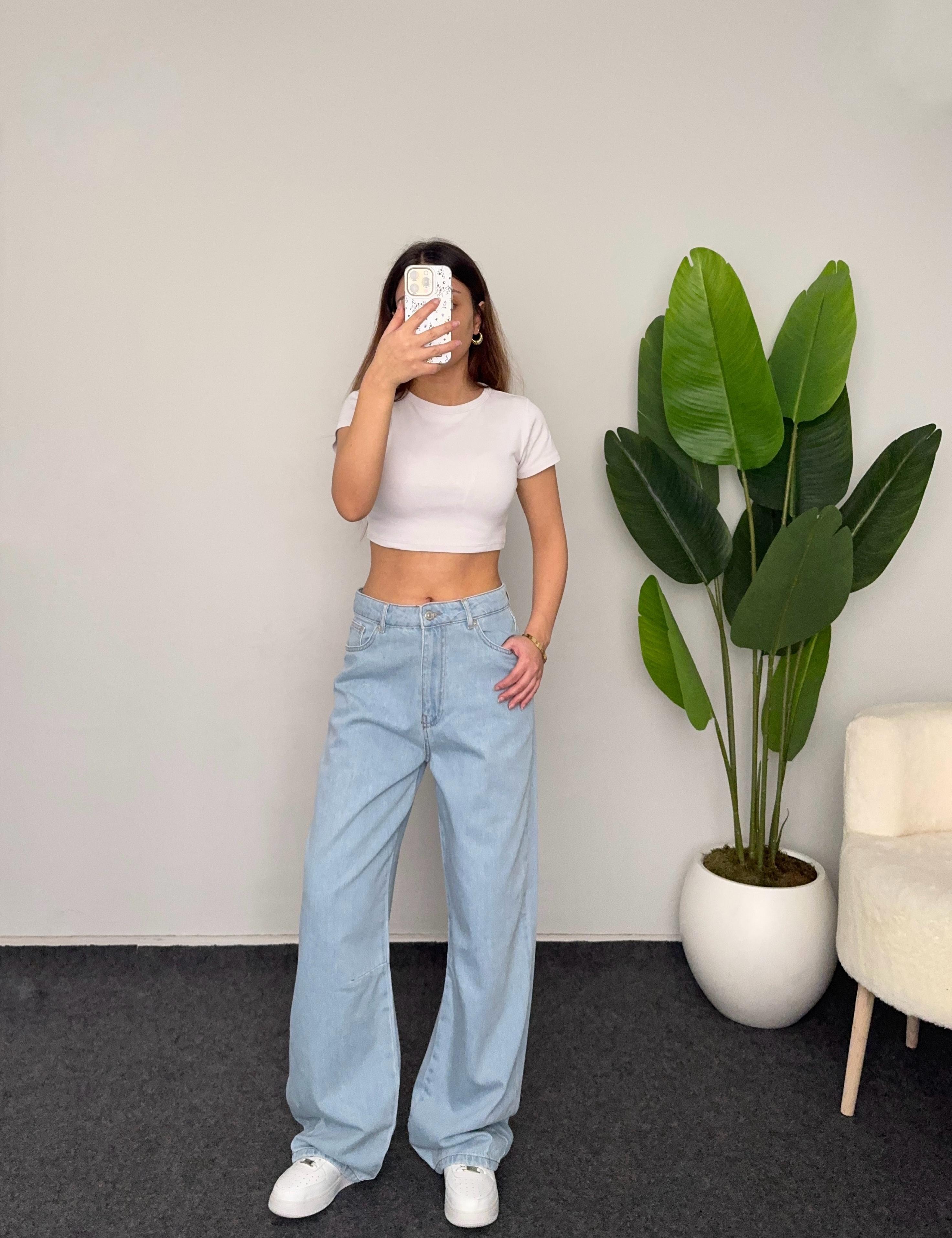 BAGGY JEAN